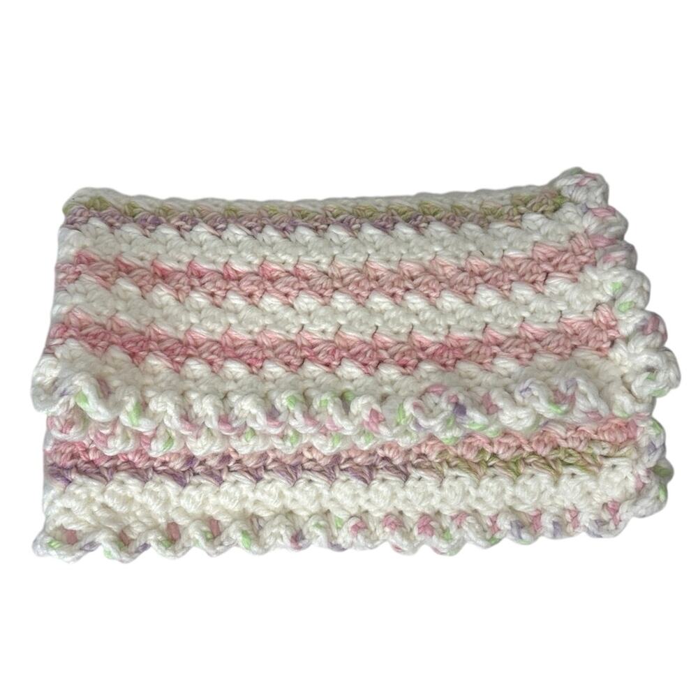 Hand Made Crocheted Baby Blanket 27”x23”